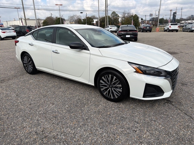 Nissan Altima SV FWD 2025