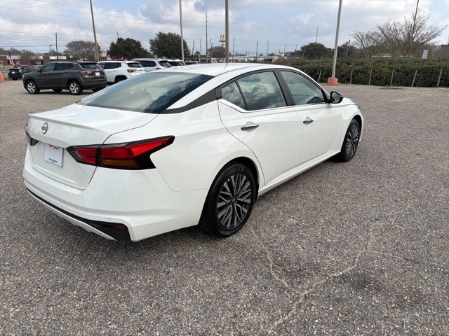 Nissan Altima SV FWD 2025