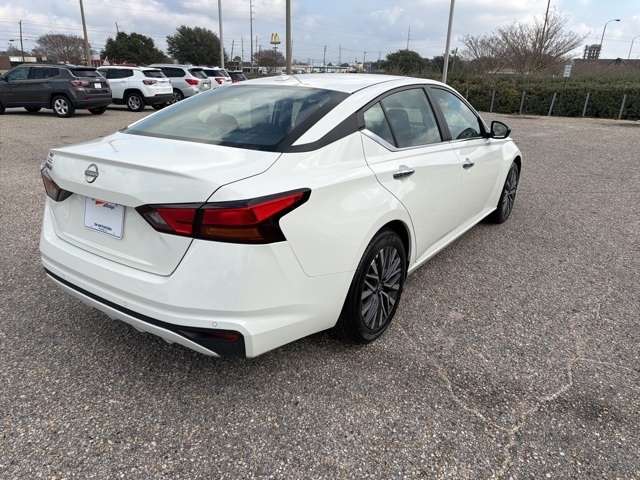 Nissan Altima SV FWD 2025