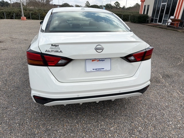 Nissan Altima SV FWD 2025
