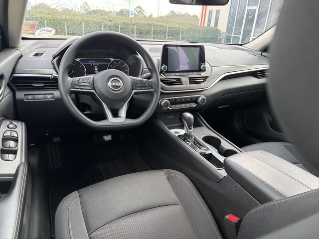 Nissan Altima SV FWD 2025