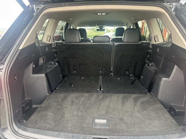 Volkswagen Atlas 2.0T SE w/Technology FWD 2024