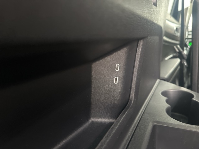 Volkswagen Atlas 2.0T SE w/Technology FWD 2024