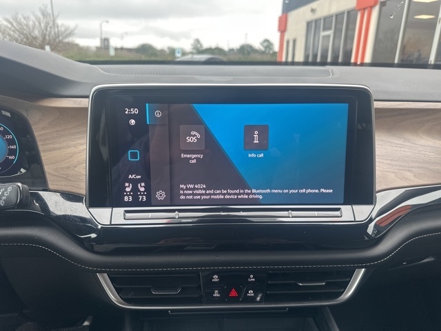 Volkswagen Atlas 2.0T SE w/Technology FWD 2024