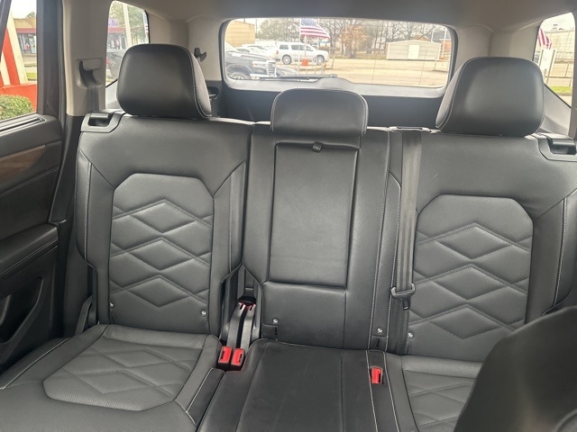 Volkswagen Atlas 2.0T SE w/Technology FWD 2024