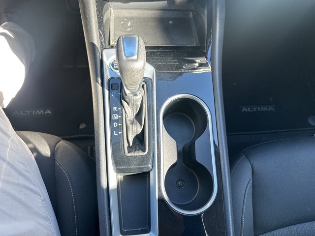 Nissan Altima 2.5 SV Sedan 2024