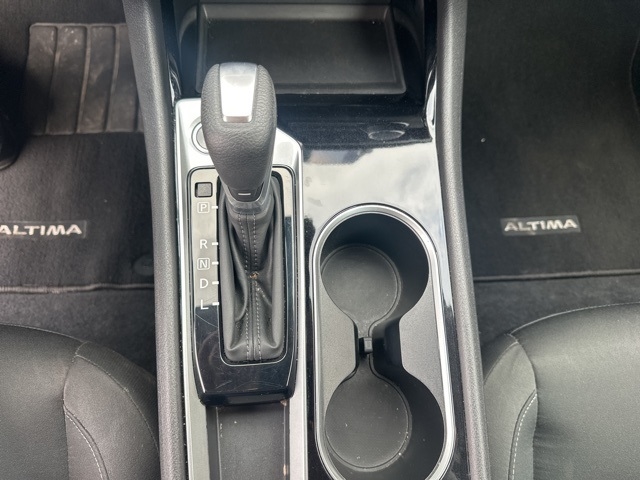 Nissan Altima 2.5 SV Sedan 2024