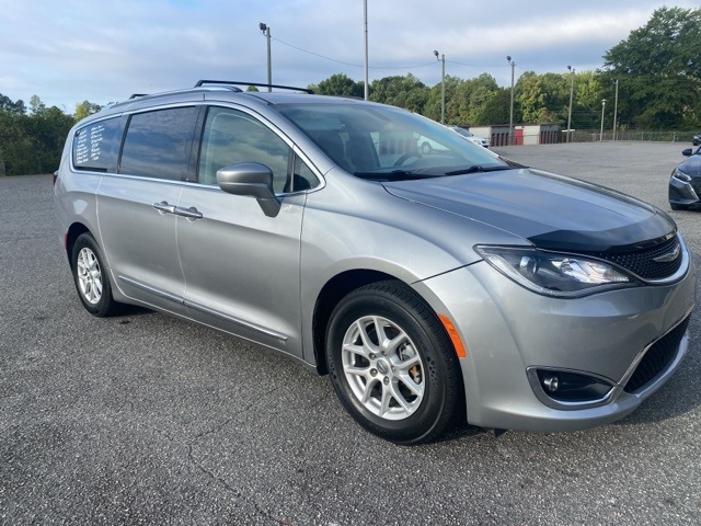 Chrysler Pacifica Touring L FWD 2020