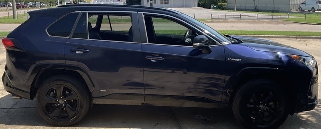 Toyota RAV4 Hybrid XSE AWD (Natl) 2020