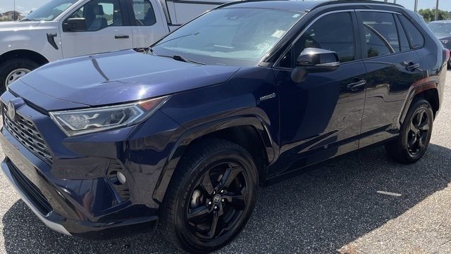 Toyota RAV4 Hybrid XSE AWD (Natl) 2020