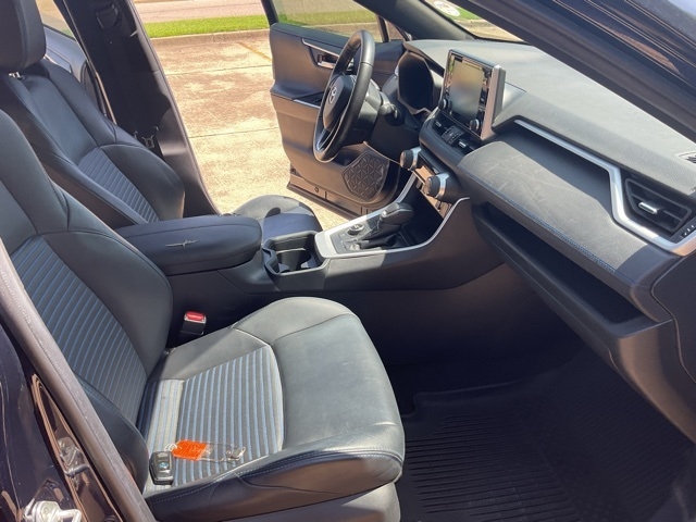 Toyota RAV4 Hybrid XSE AWD (Natl) 2020