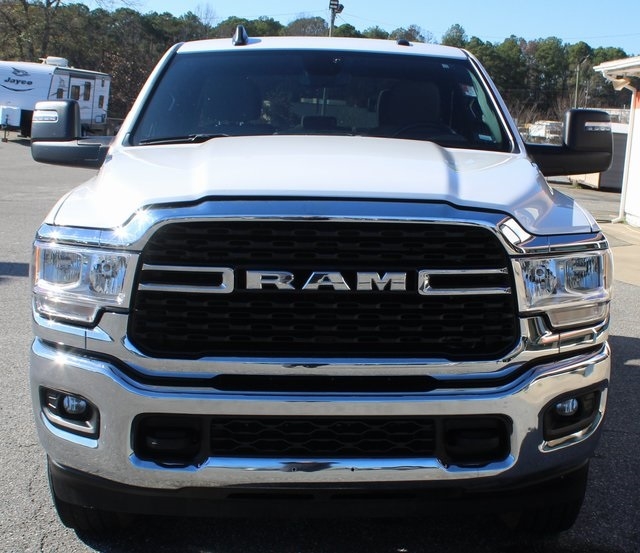 RAM 2500 Big Horn 4x4 Crew Cab 6'4" Box 2024