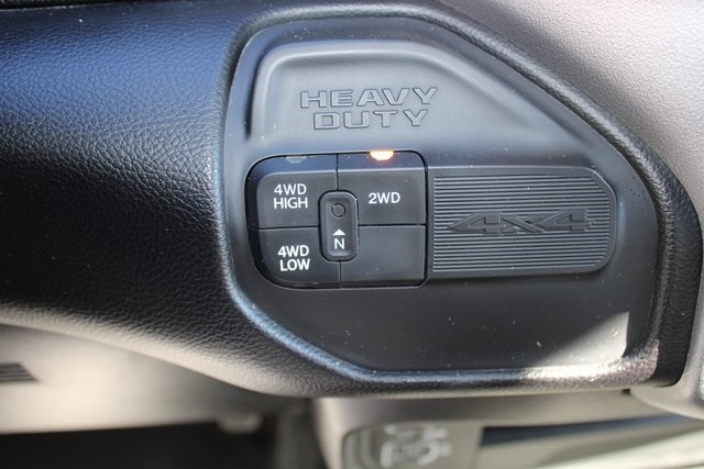 RAM 2500 Big Horn 4x4 Crew Cab 6'4" Box 2024