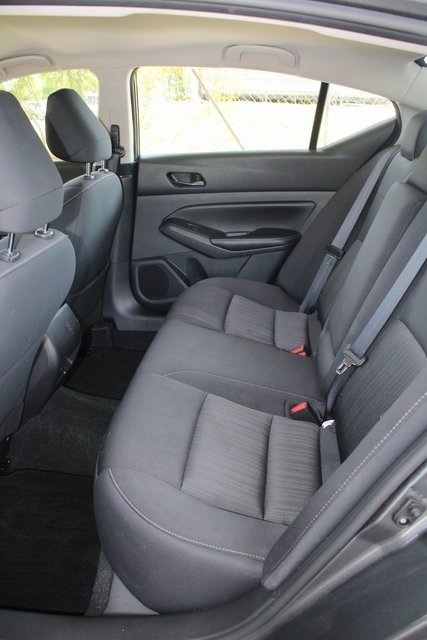 Nissan Altima 2.5 SV Sedan 2024