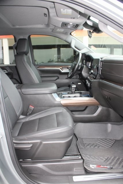 Chevrolet Silverado 1500 4WD Crew Cab 147" RST 2023