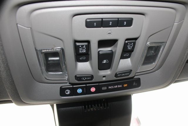 Chevrolet Silverado 1500 4WD Crew Cab 147" RST 2023