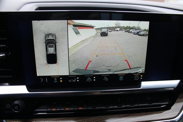 Chevrolet Silverado 1500 4WD Crew Cab 147" RST 2023