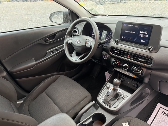 Hyundai Kona SEL Auto FWD 2022