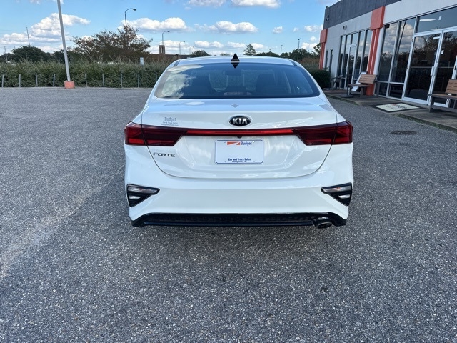 Kia Forte LXS IVT 2021