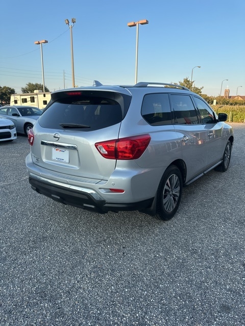 Nissan Pathfinder FWD S 2020