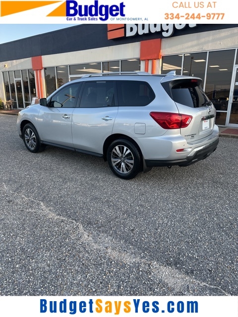 Nissan Pathfinder FWD S 2020