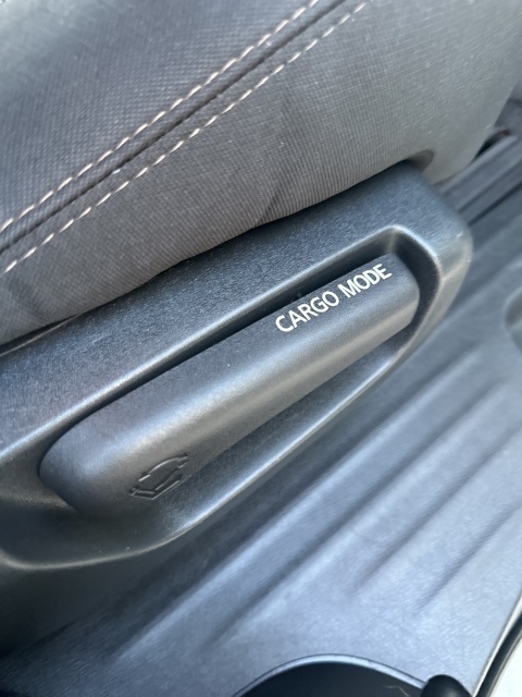 Nissan Pathfinder FWD S 2020