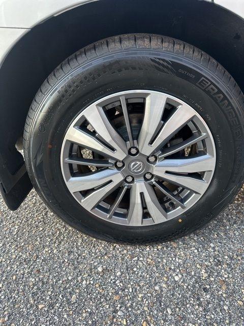 Nissan Pathfinder FWD S 2020