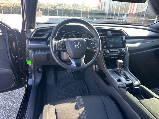 Honda Civic Hatchback EX CVT 2020