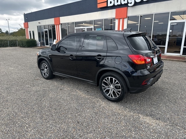 Mitsubishi Outlander Sport ES 2.0 CVT 2019