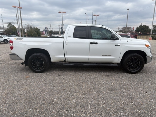 Toyota Tundra 2WD Truck Double Cab 5.7L V8 6-Spd AT SR5 (Natl) 2014