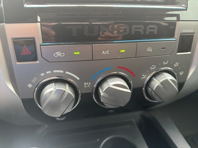 Toyota Tundra 2WD Truck Double Cab 5.7L V8 6-Spd AT SR5 (Natl) 2014