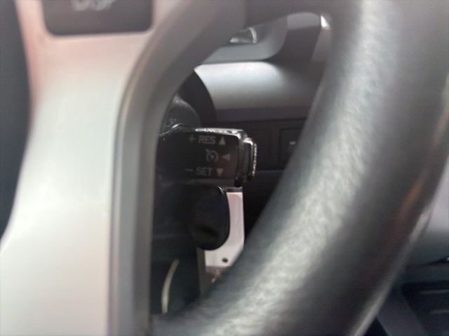 Toyota Tundra 2WD Truck Double Cab 5.7L V8 6-Spd AT SR5 (Natl) 2014