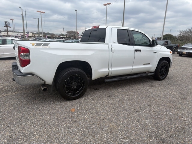 Toyota Tundra 2WD Truck Double Cab 5.7L V8 6-Spd AT SR5 (Natl) 2014