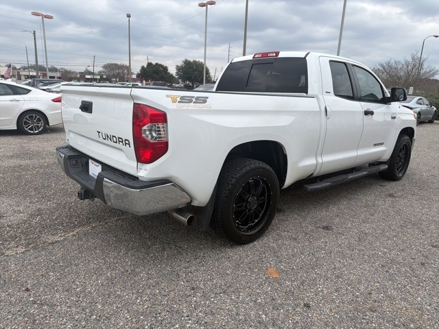 Toyota Tundra 2WD Truck Double Cab 5.7L V8 6-Spd AT SR5 (Natl) 2014