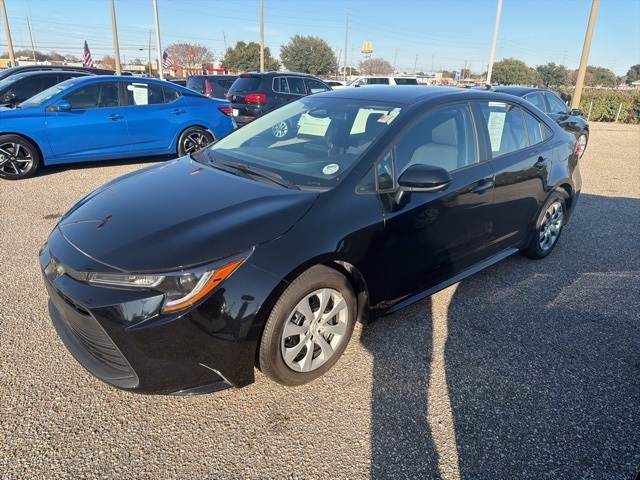 Toyota Corolla LE CVT (Natl) 2025