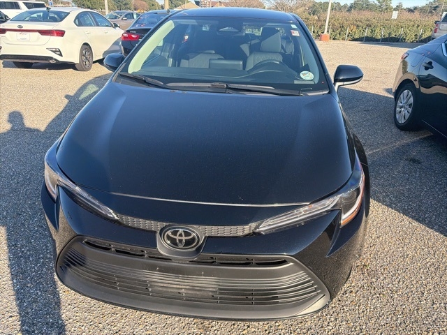 Toyota Corolla LE CVT (Natl) 2025