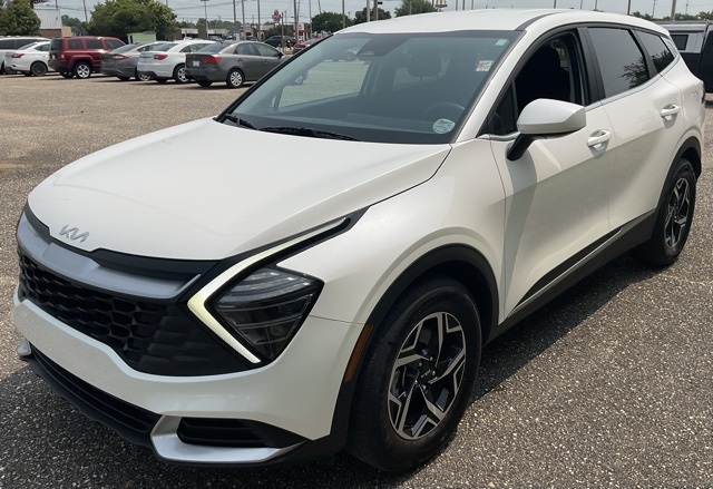 Kia Sportage LX FWD 2024