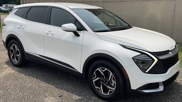 Kia Sportage LX FWD 2024