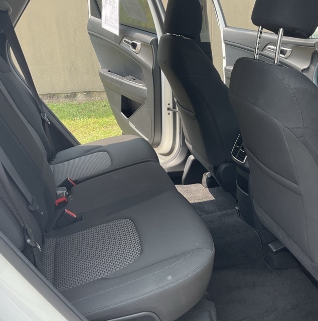 Kia Sportage LX FWD 2024