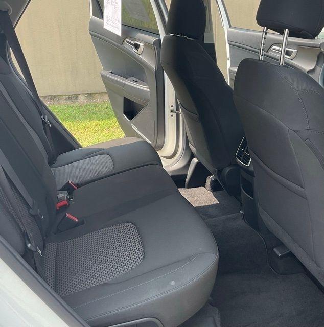 Kia Sportage LX FWD 2024