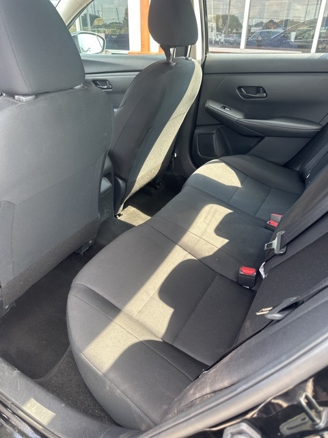 Nissan Sentra S CVT 2024