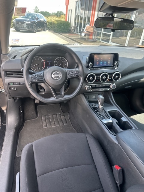 Nissan Sentra S CVT 2024