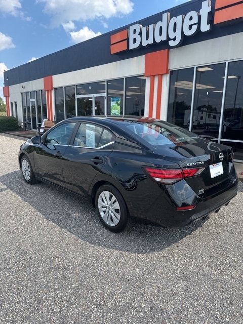 Nissan Sentra S CVT 2024