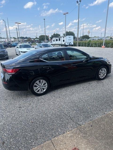 Nissan Sentra S CVT 2024