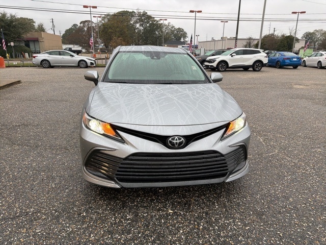 Toyota Camry LE Auto (Natl) 2024