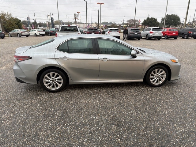 Toyota Camry LE Auto (Natl) 2024