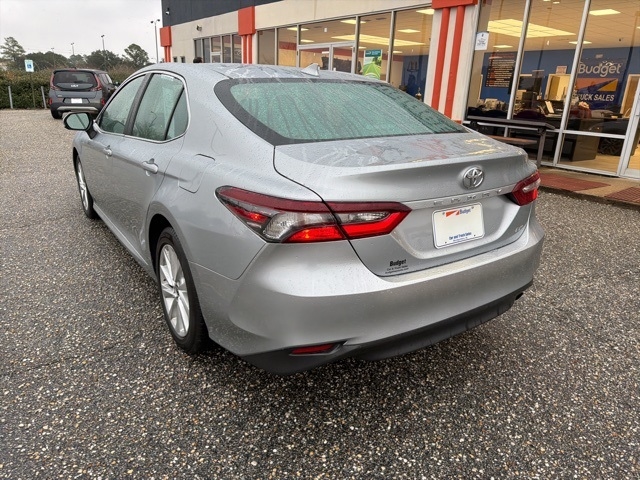 Toyota Camry LE Auto (Natl) 2024