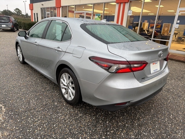 Toyota Camry LE Auto (Natl) 2024
