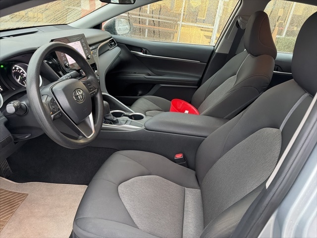 Toyota Camry LE Auto (Natl) 2024