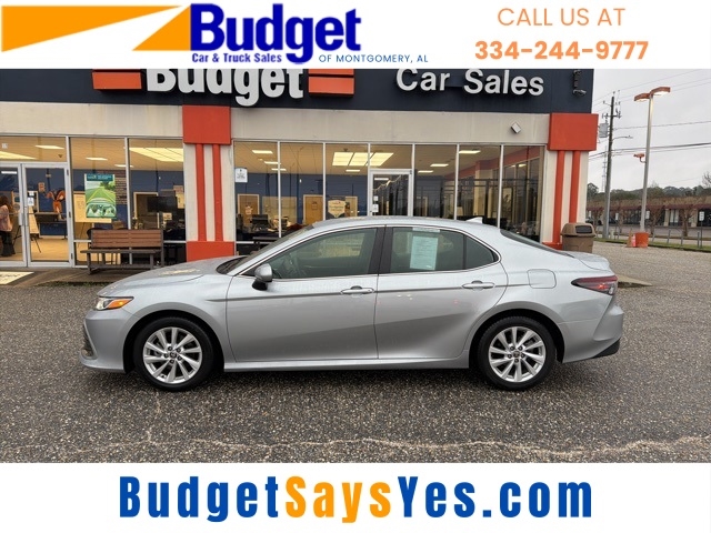 Toyota Camry LE Auto (Natl) 2024